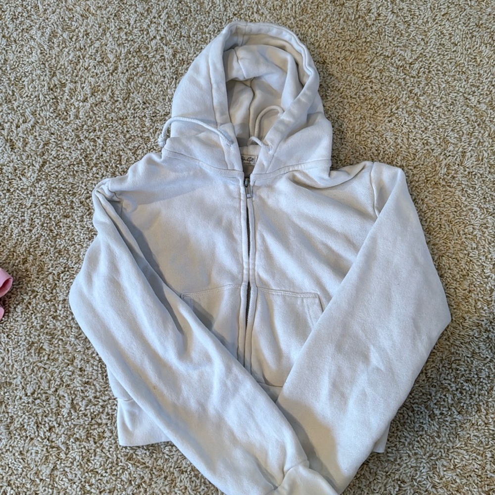 Brandy Melville Cute cropped zip up